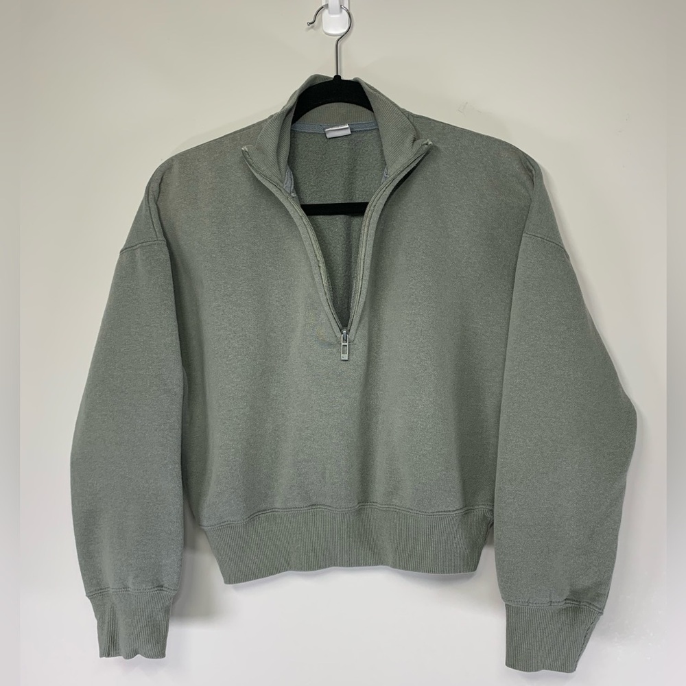 ✨ 2/$25 ✨ Half Zip Cropped Sweatshirt in Sage